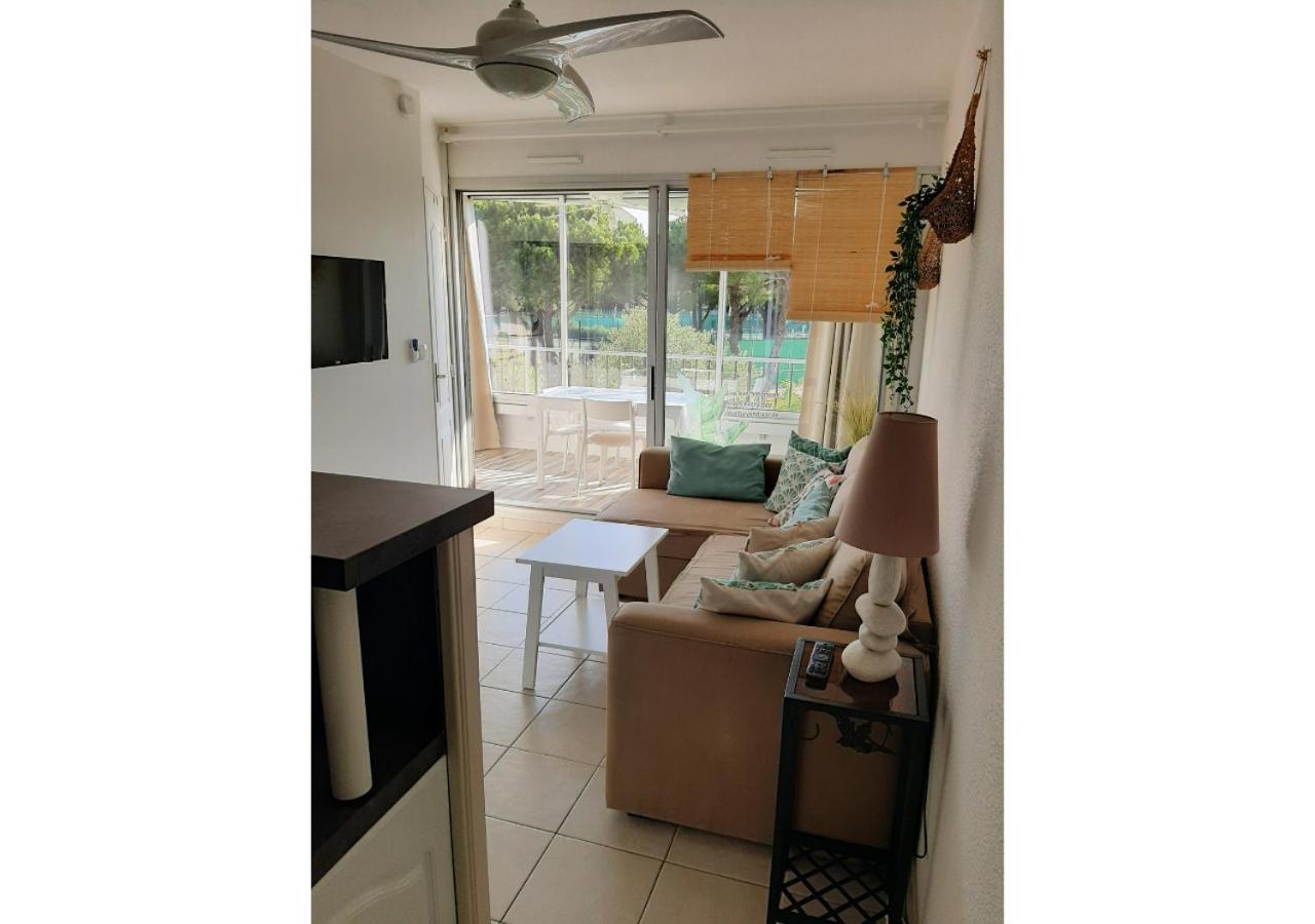 Appartement Cosy A Port Camargue Le Grau-du-Roi Exteriör bild