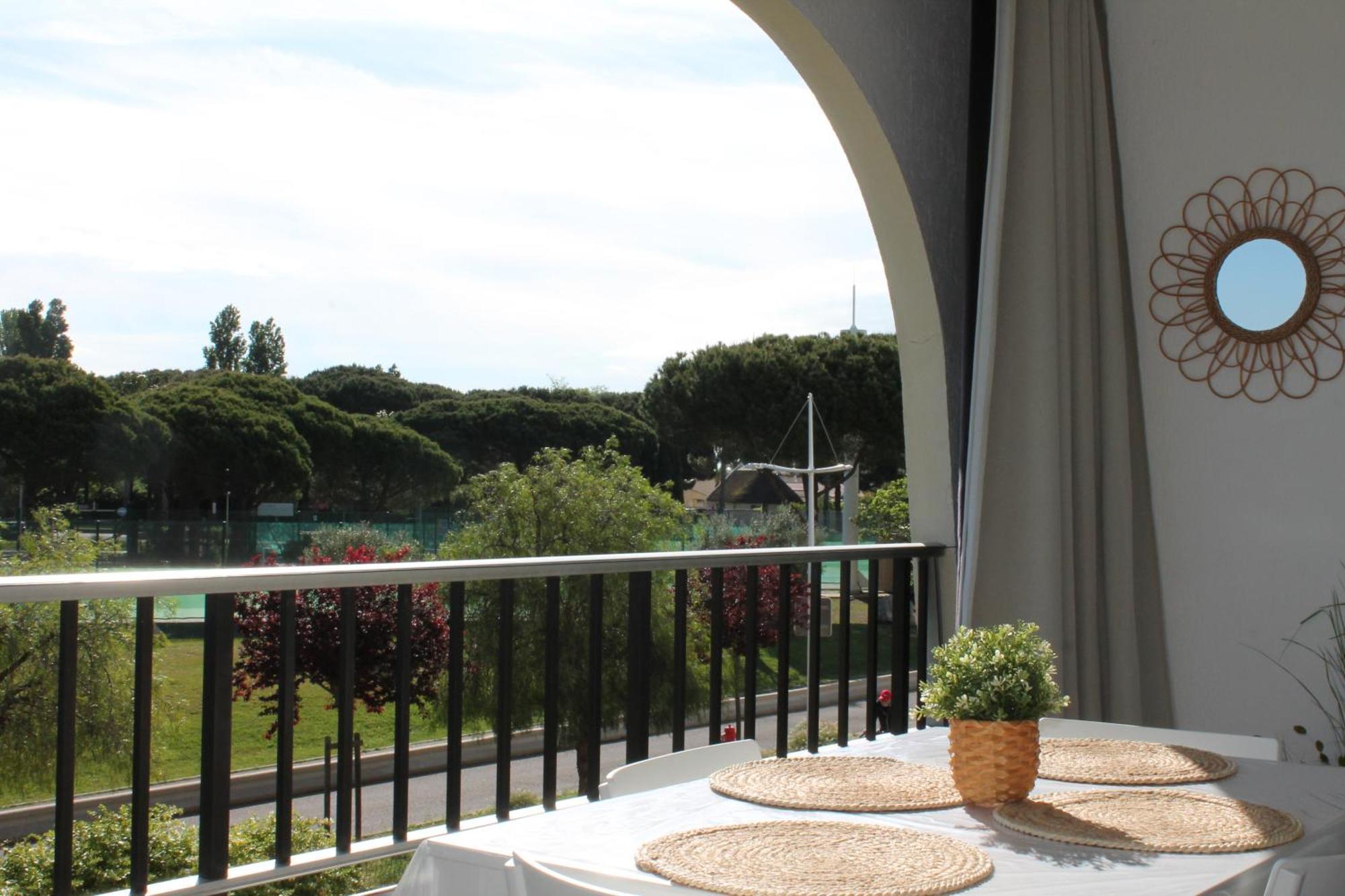 Appartement Cosy A Port Camargue Le Grau-du-Roi Exteriör bild